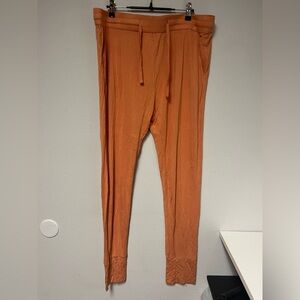 NWOT Women’s Kate Quinn Bamboo Joggers Size XXL
